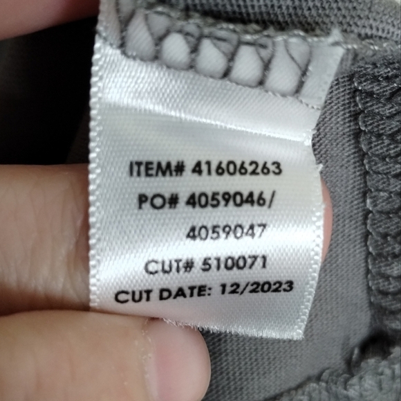 Torrid Journey Relaxed Fit Cotton Yoke Slash Band Tee Size 4X - Picture 7 of 7